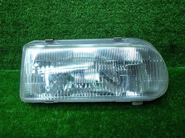 ホンダ JW4 トゥデイ 右ヘッドライト ハロゲン 001-6511 240525102
