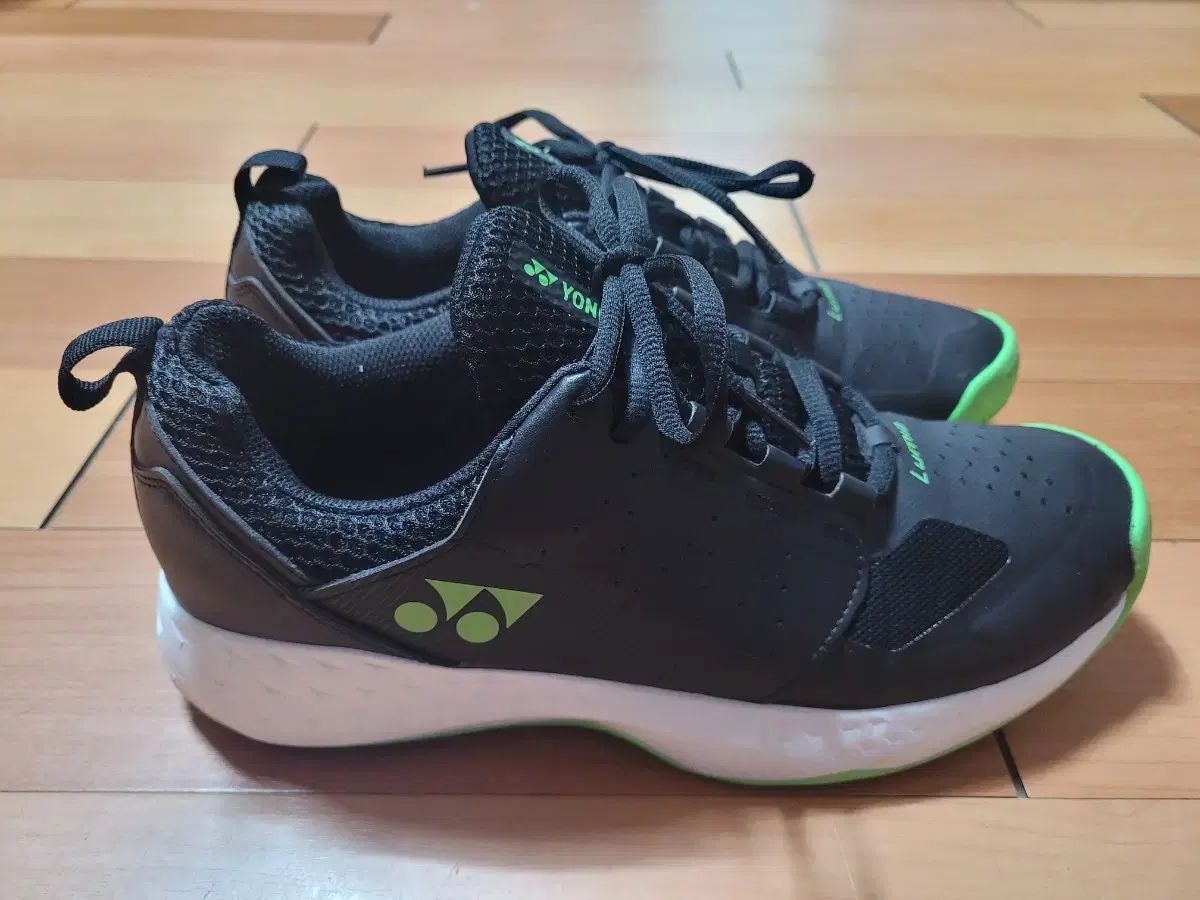 YONEX ヨネックス