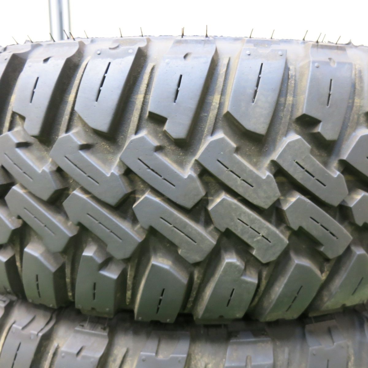バリ溝！24年！9分☆XTREME-J 165/65R14 マッドスター ラジアル M/T