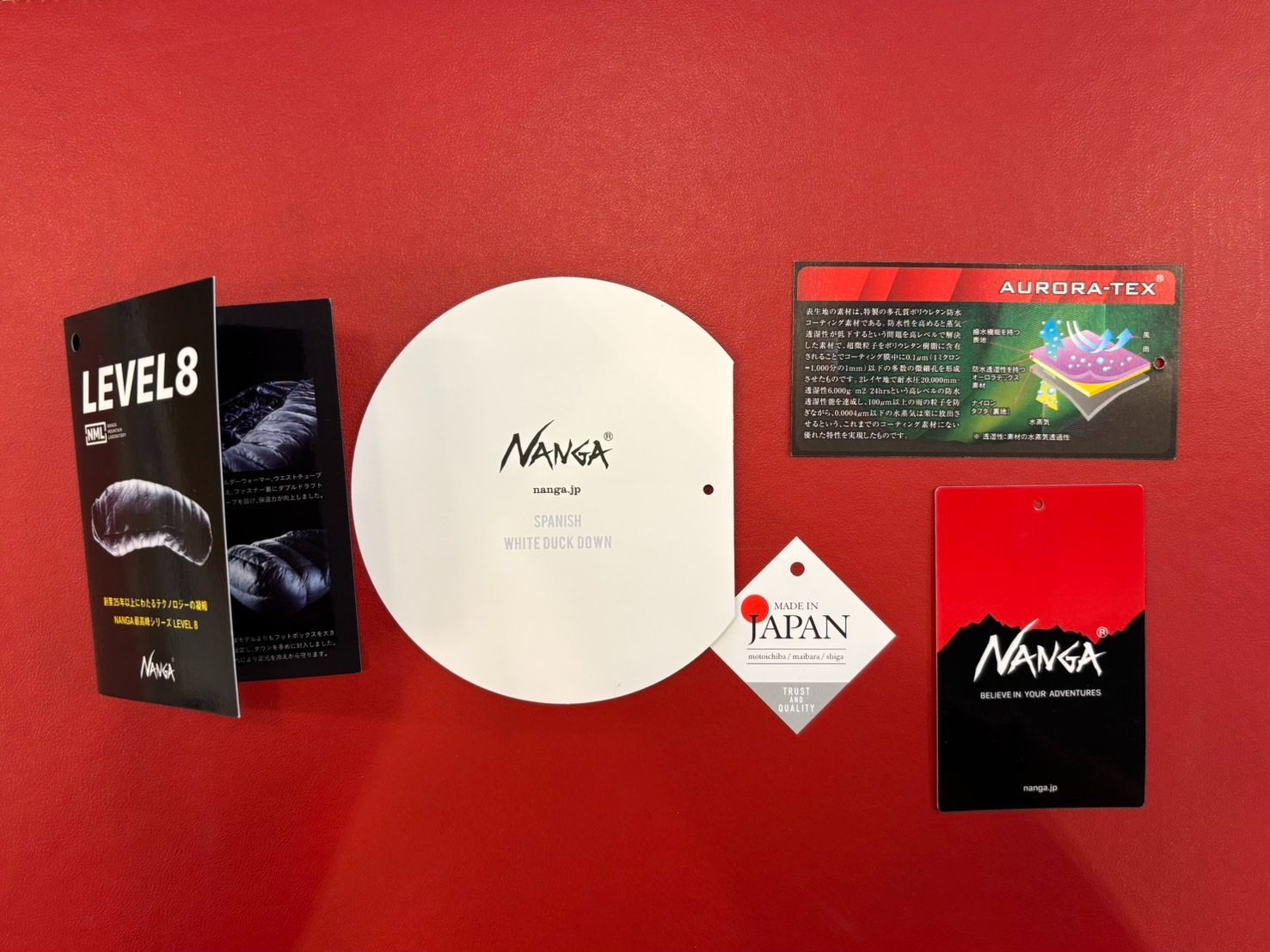 端正な NANGA ナンガ LEVEL8-23 オーロラ ダウンシュラフ 寝袋 ◎ 【品質は100％満足保証】