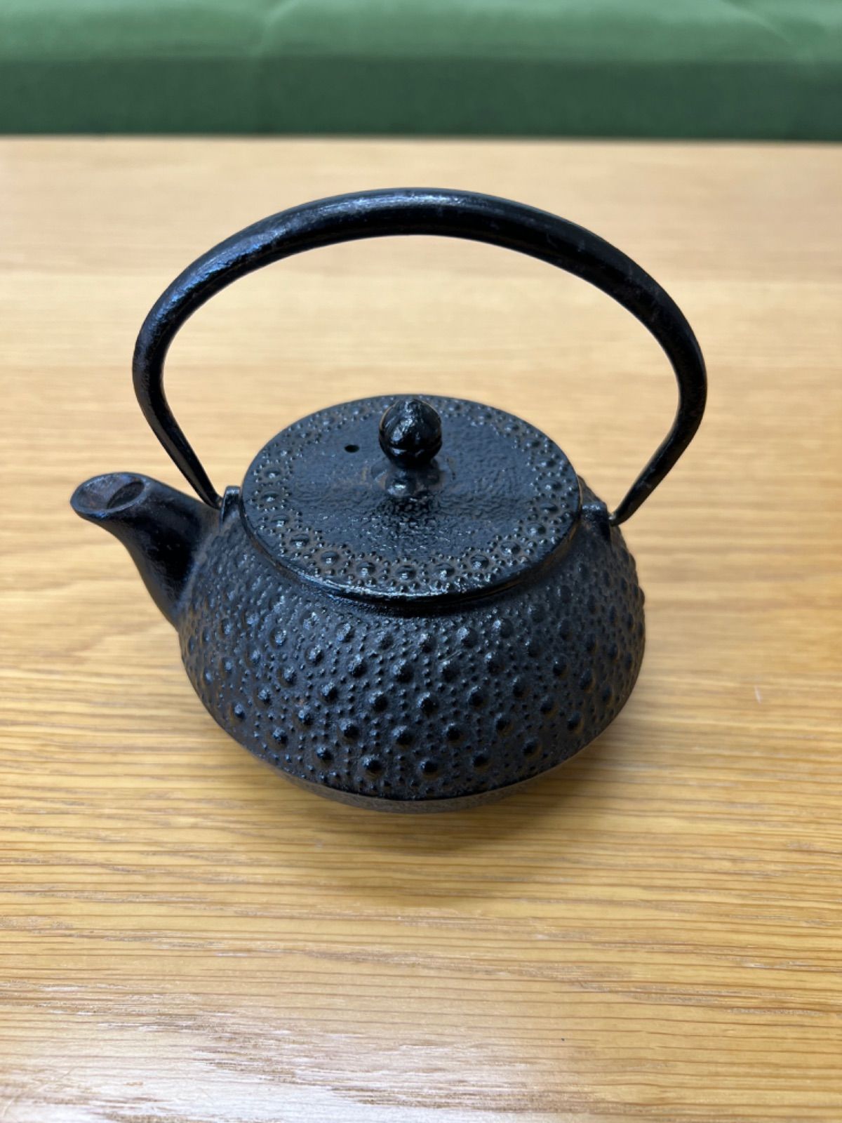 南部鉄器 ☆未使用品☆ 急須 未使用】岩鑄 南部鉄器 鉄瓶 急須 - メルカリ