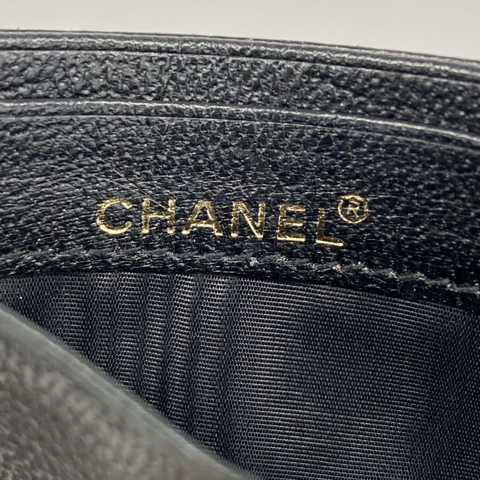 Chanel シャネル