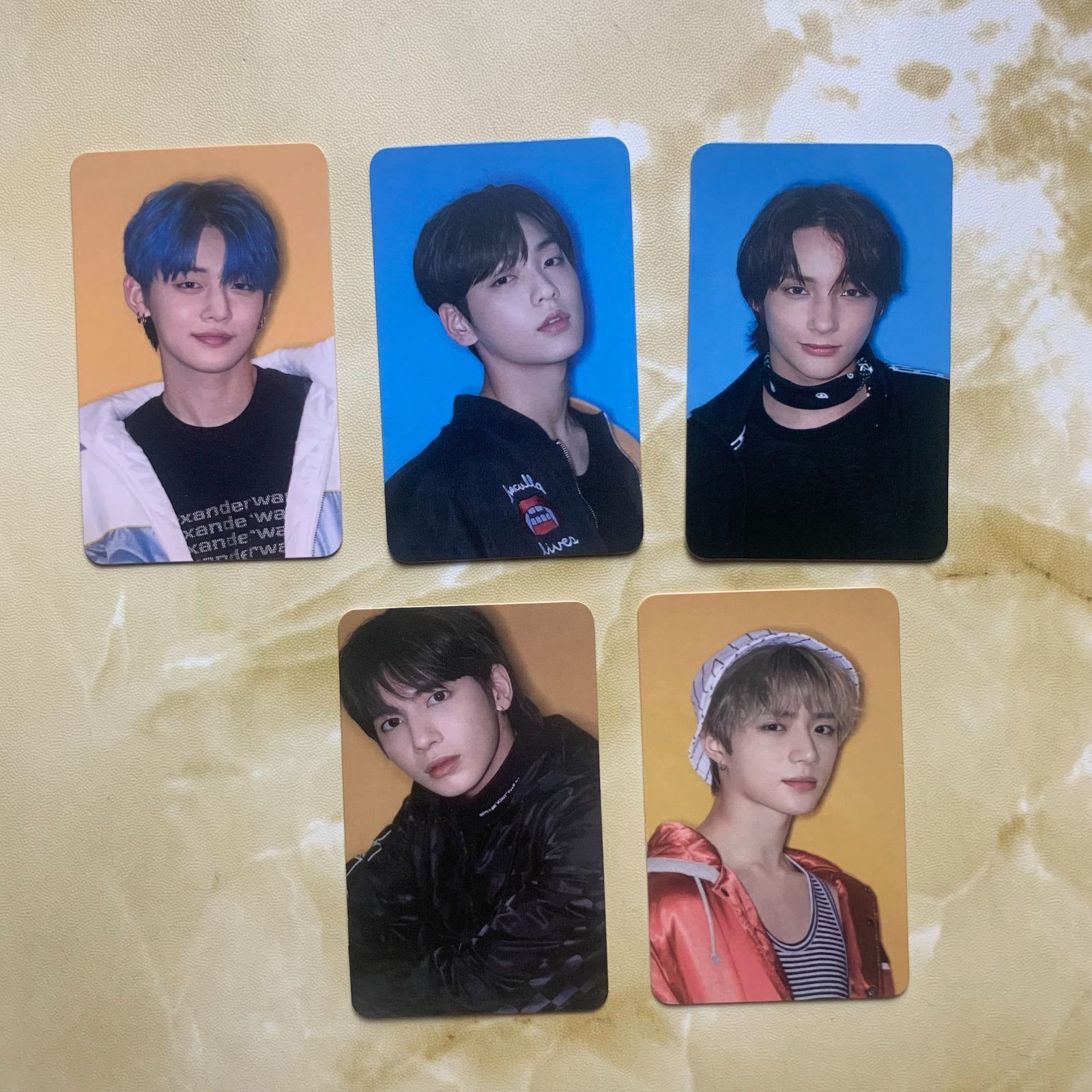 匿名配送 TXT MAGIC HOUR weply 日本FC weverseトレカ Weplyのグローバル 特典 トレカ 5枚 コンプ セット