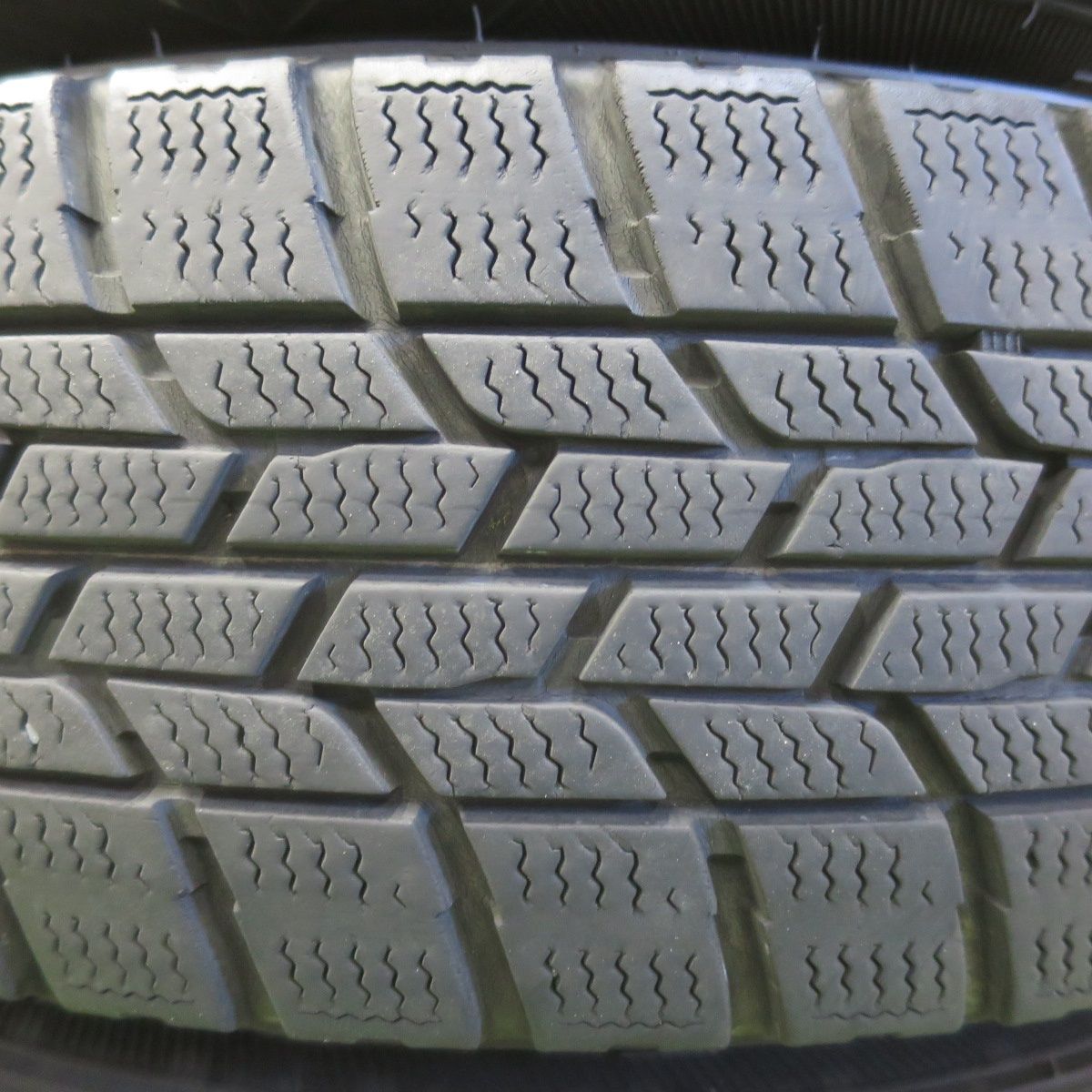 165|70R14 グッドイヤー