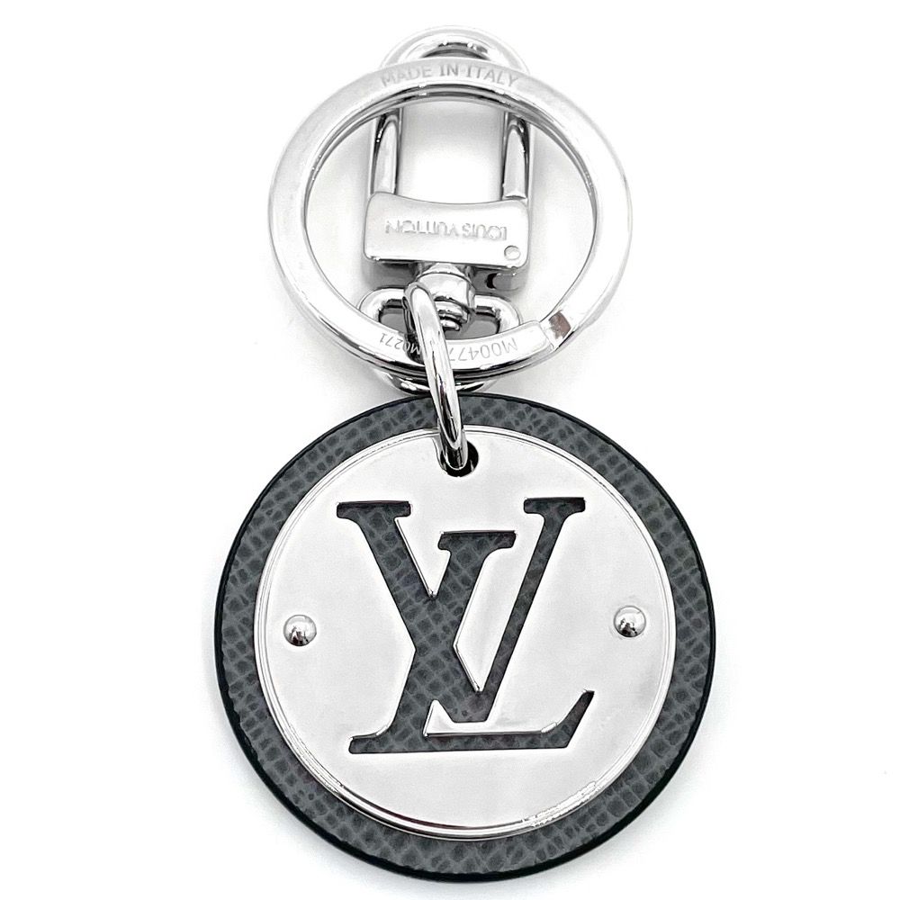 ルイヴィトン キーホルダー ユニセックス ポルトクレ ストラップ LVサークル キーリング バッグチャーム メンズ レディース LOUIS  VUITTON M00477 タイガレザー グレー シルバー ギフト 美品【中古品】