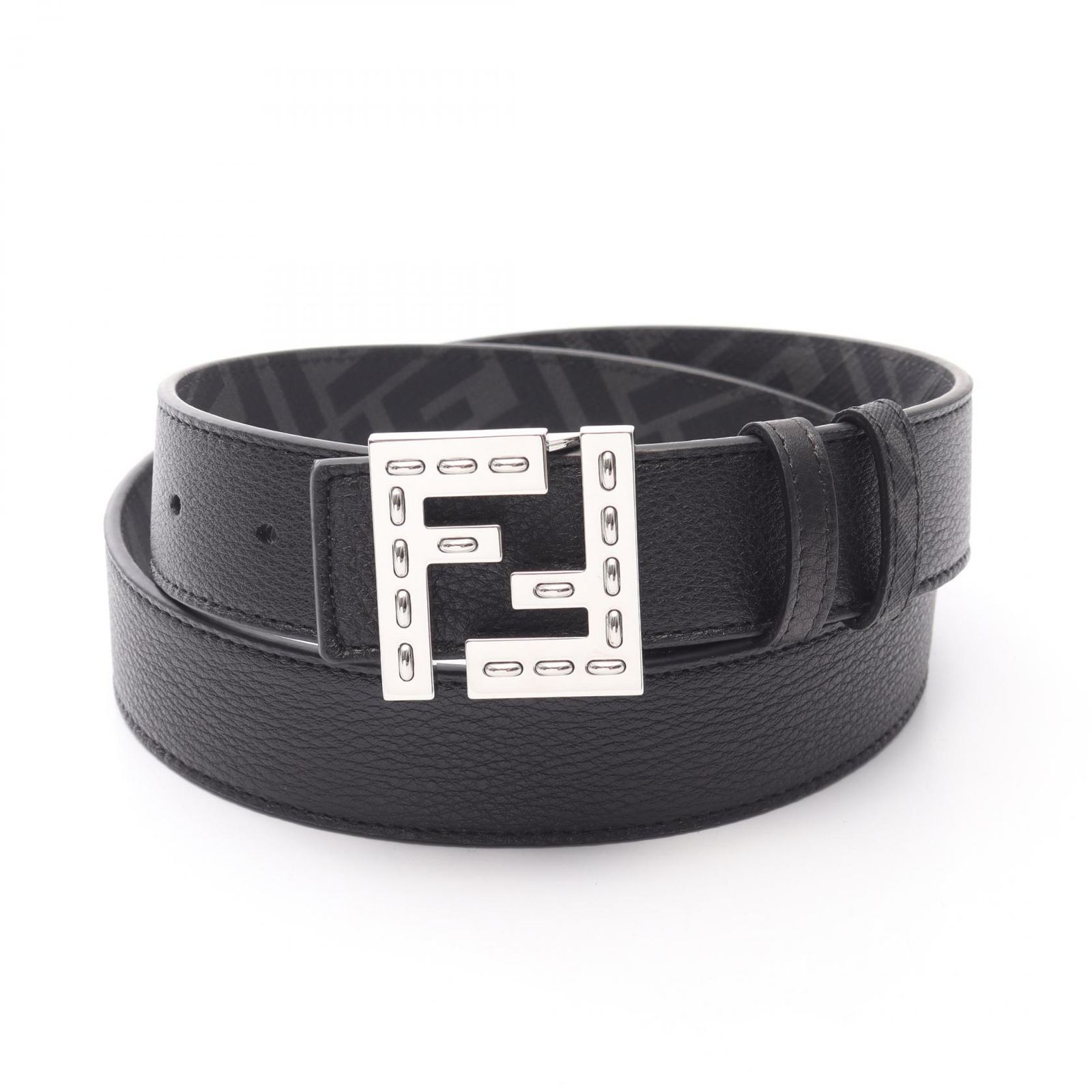 FENDI フェンディ　スクエアベルト　ブラックレザー ベルト 美品 FENDI フェンディ スクエアベルト ブラックレザー ベルト 美品