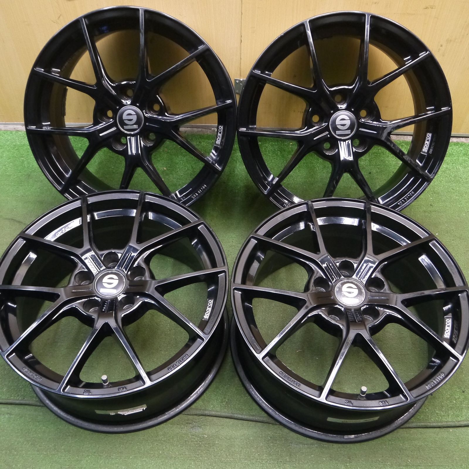 送料無料*4本価格☆Sparco Podio スパルコ ポディオ ホイール 17インチ