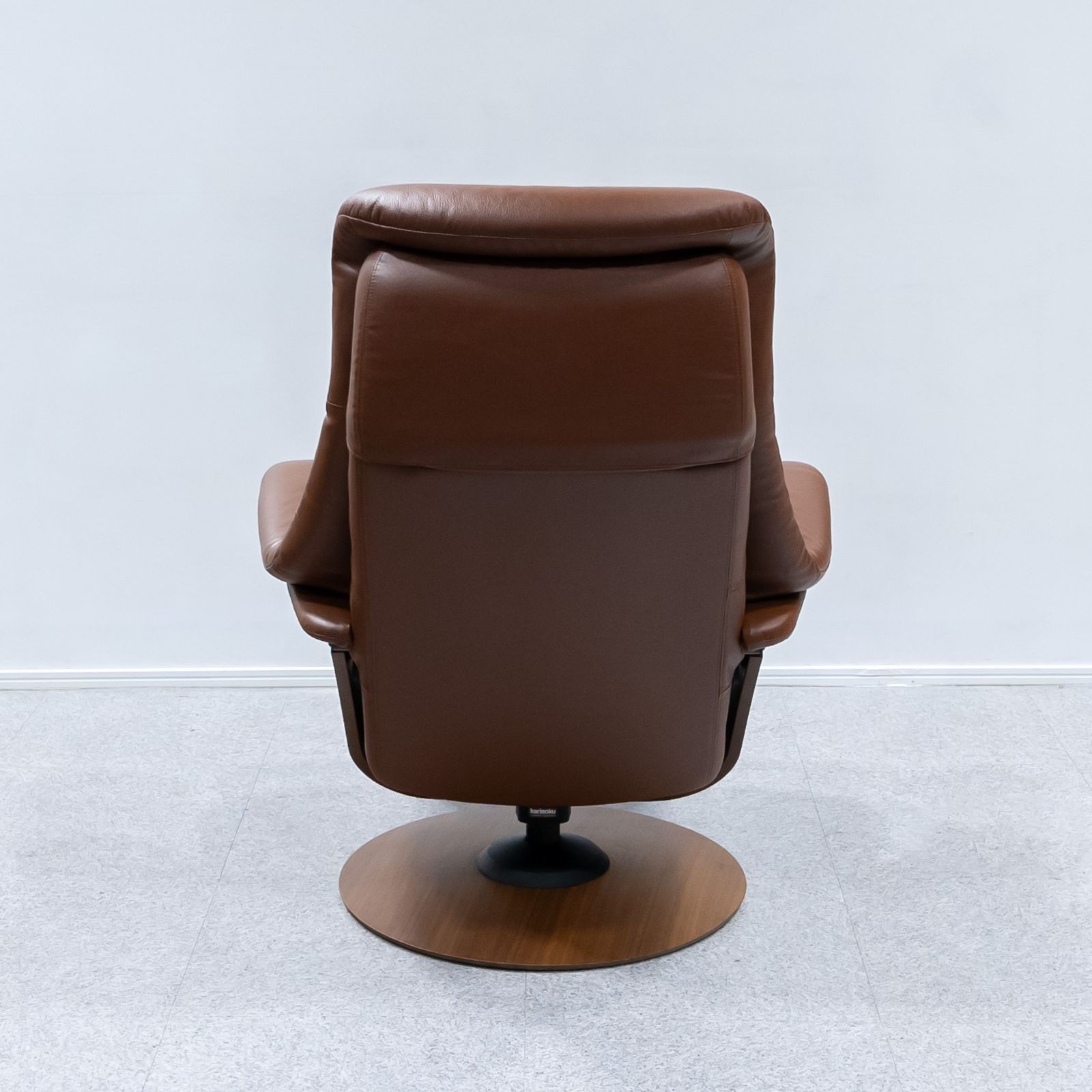 展示品】カリモク家具 R307 リクライニング チェア オットマン