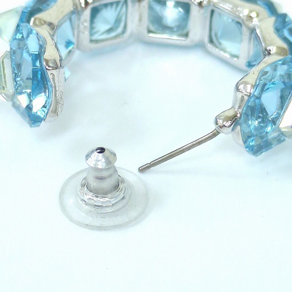Swarovski コレクション Ortyx ピアス Chroma スタッド