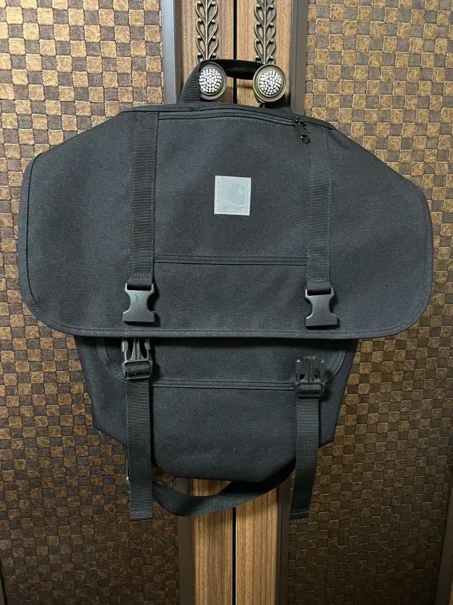 カーハート フォッシルバッグ メッセンジャーバッグ