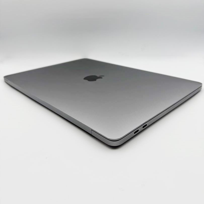 MacBook本体 Macbook Pro M2 2022 16GB/256GB Amazon.com: 2022 Apple MacBook Pro Laptop with M2 chip: 13