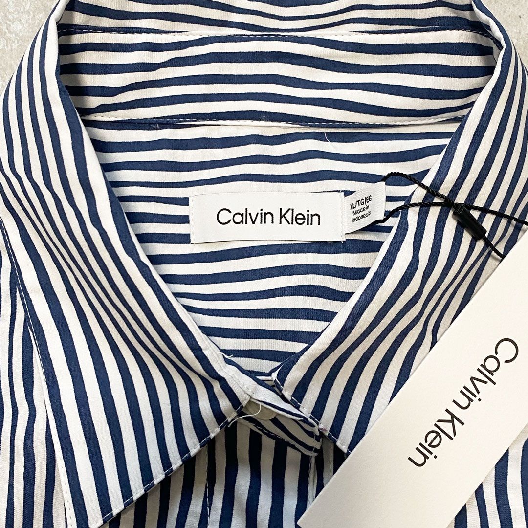 Calvin Klein カルバンクライン タグ付き コットン ポプリン 長袖 リラックス フィット シャツ (XL) 紺白 ストライプ CK 刺繍 LL