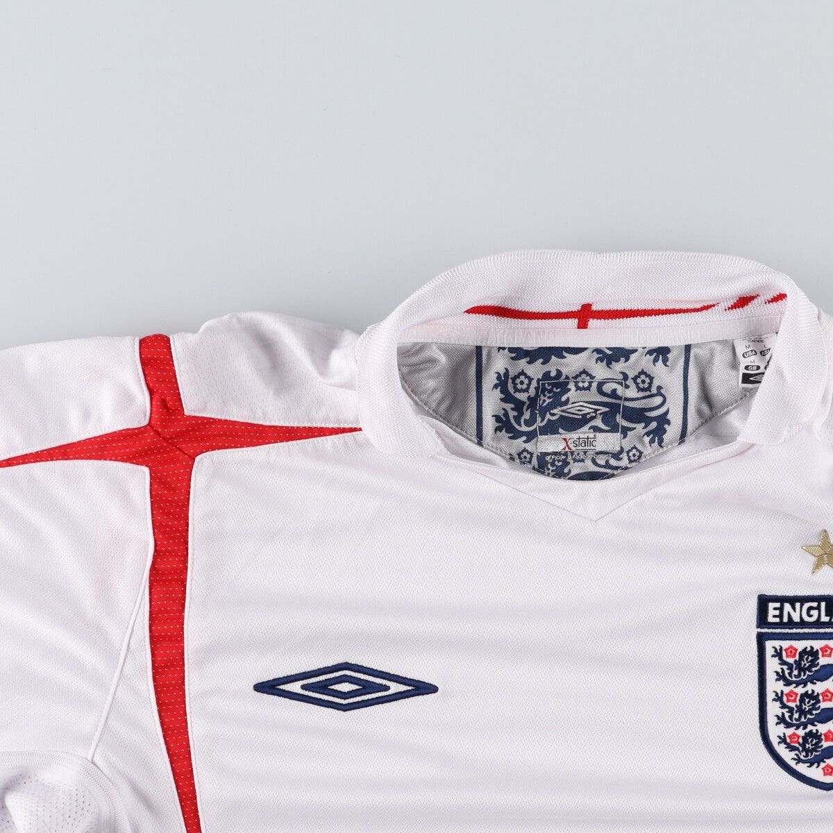 Umbro イングランド代表 2000年ホームシャツ Lサイズ 未使用品 古着 00年代 アンブロ UMBRO イングランド代表 襟付き サッカー