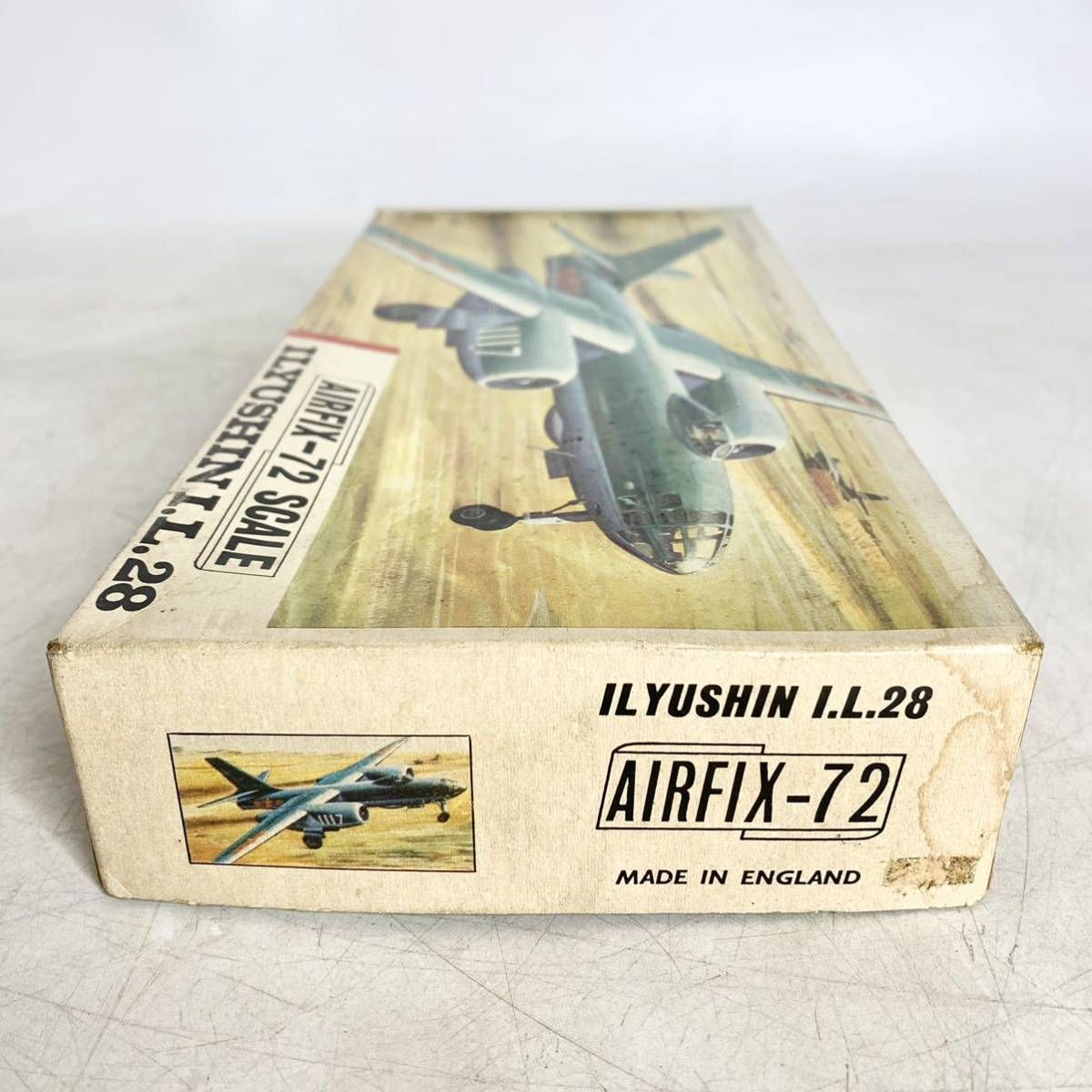 未組立 AIRFIX エアフィックス 1/72 ソ連 イリューシン ILYUSHIN I.L.28 プラモデル No.490 現状品