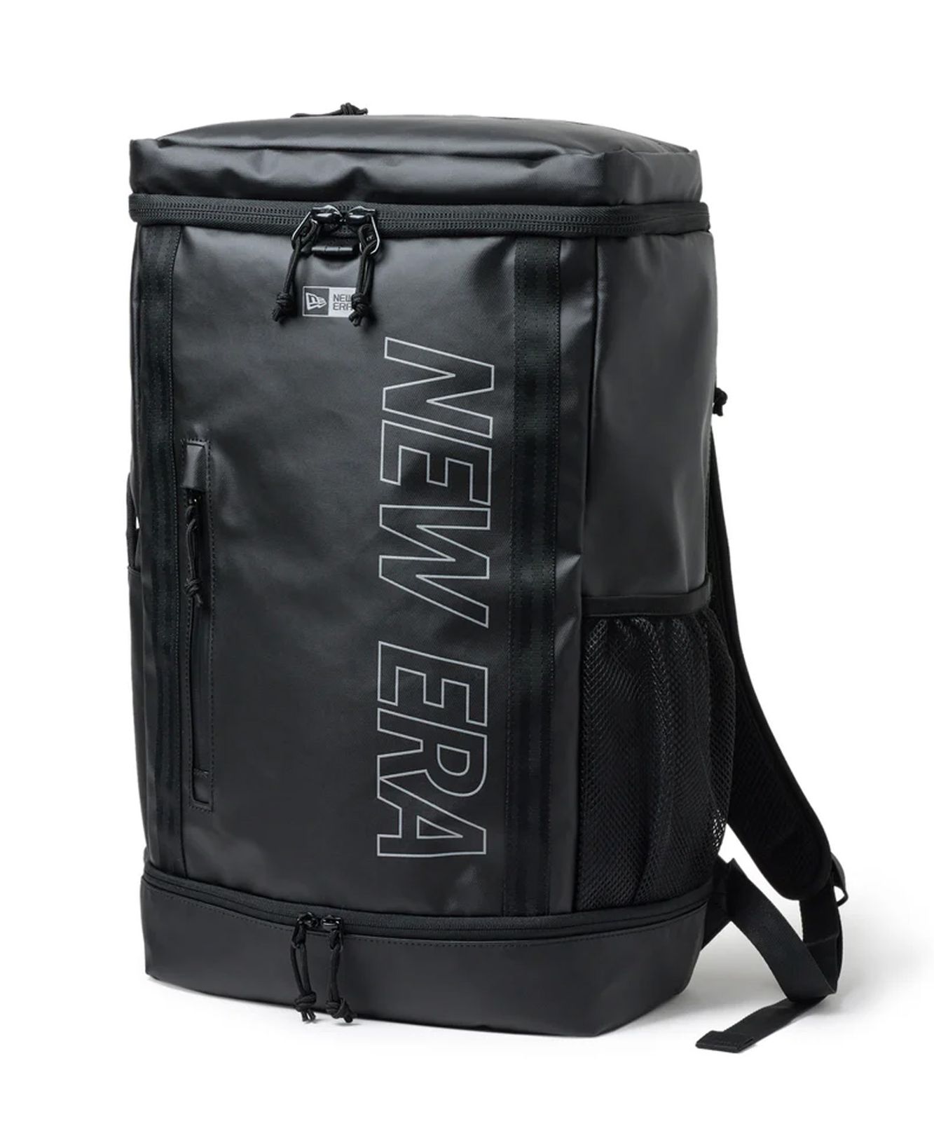 華 泉 筆 絹本彩色画 【 滝 観 世 音 図 】 共箱在 華 泉 筆 絹本彩色画 【 滝 観 世 音 図 】 共箱在 華 泉