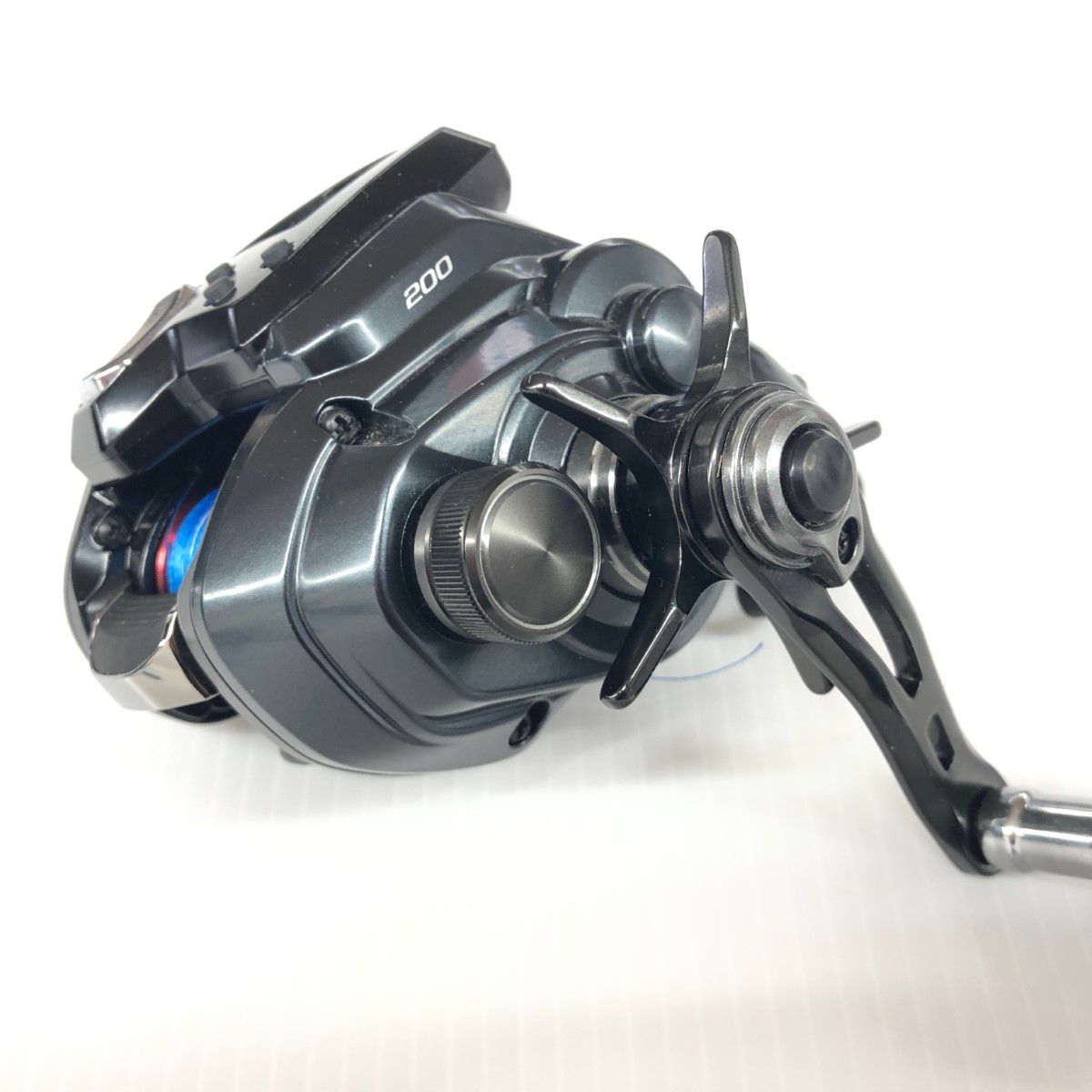 σσ【中古】SHIMANO シマノ 電動リール 21フォースマスター 200 美品 程度A 稼働距離0km/稼働時間0.5時間 04258  目立った傷や汚れなし - メルカリ