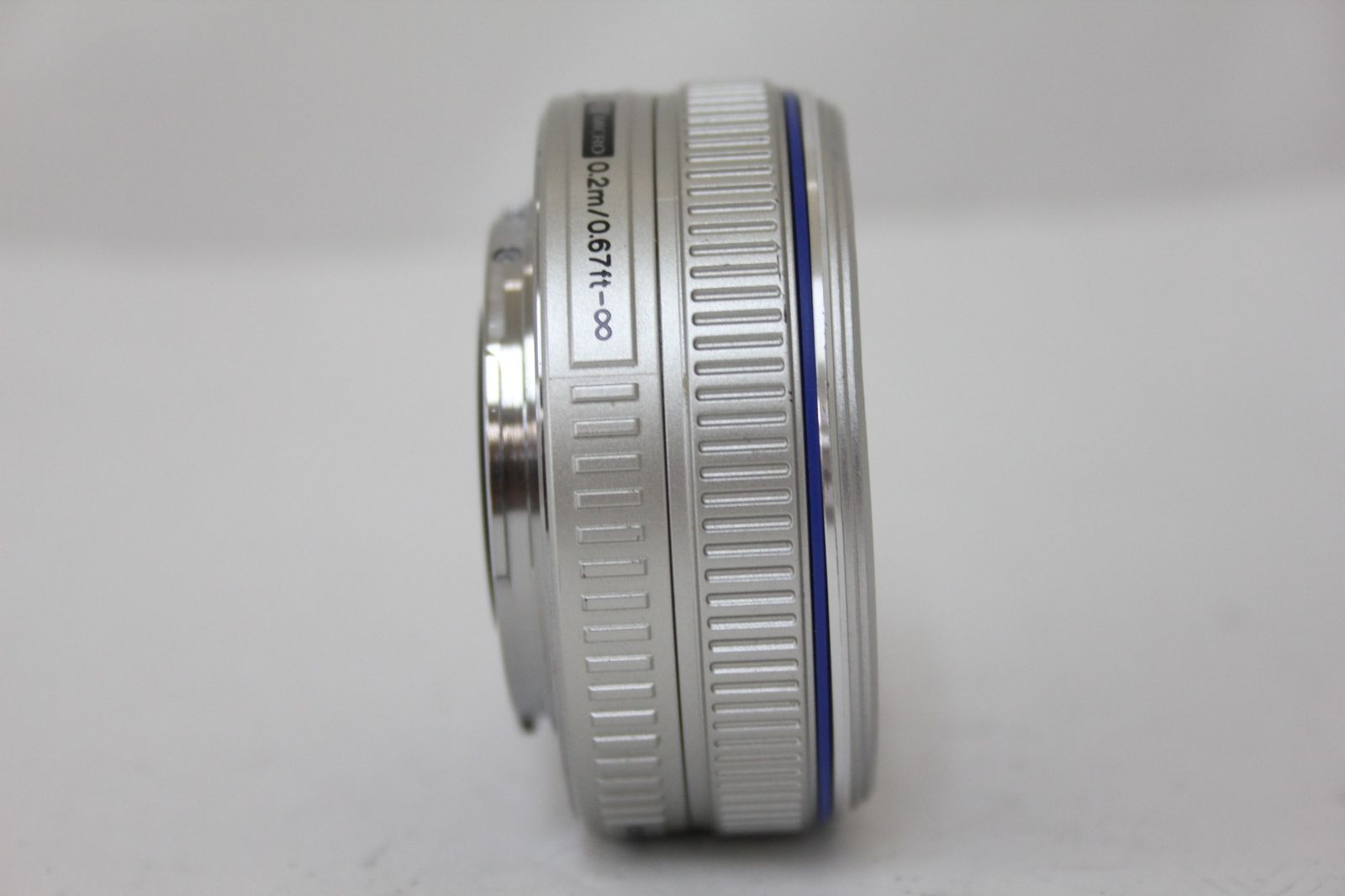 F2.8 レンズ