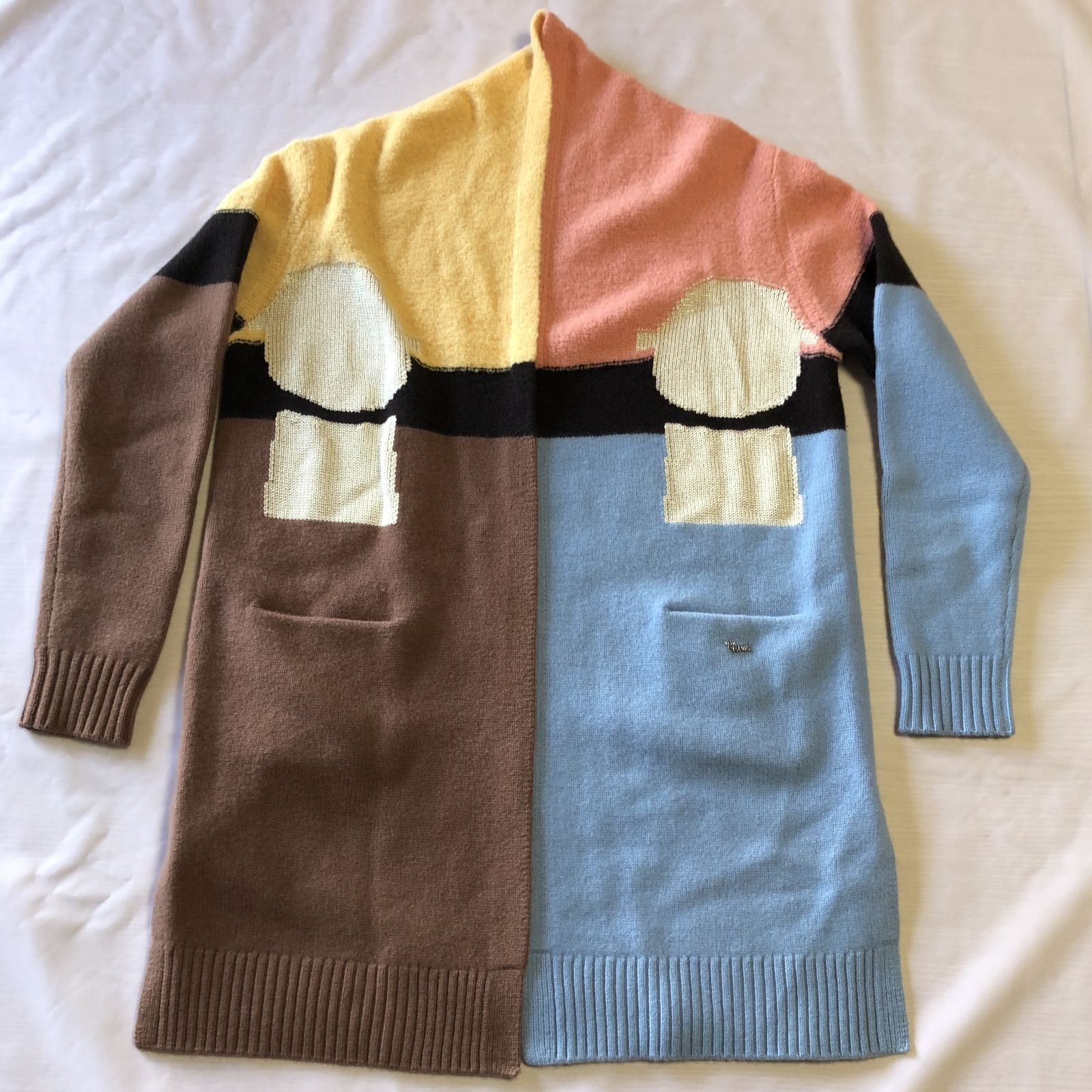 新品未使用　ピッコーネ　カーディガン 38 ブラック・ホワイト46000円 未使用 ピッコーネ カーディガン38号 新品未使用 ピッコーネ】上質軽量