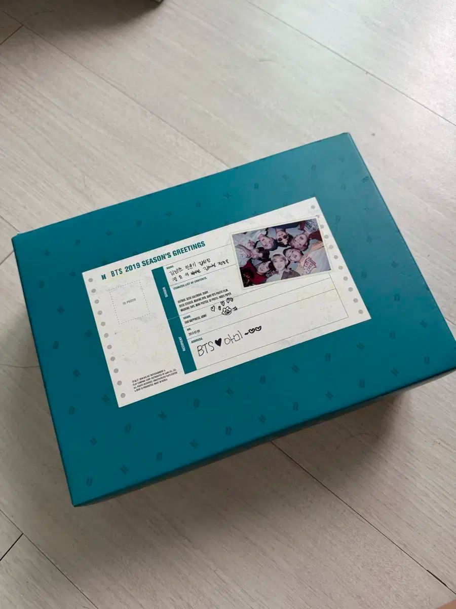 防弾少年団 BTS 2019 SEASON'S GREETINGS フォトカードなし DIARYなし 送料込み BTS(防弾少年団・バンタン) 2019 シーズン グリーンティング 壁掛け式