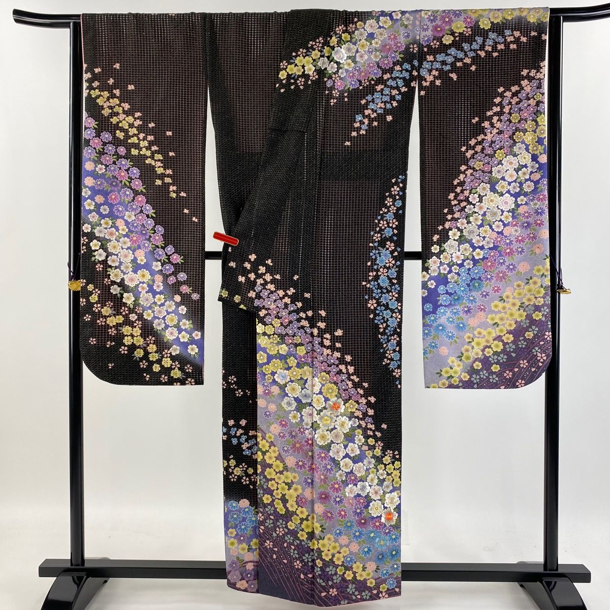 平和屋着物●豪華振袖　花蝶文　金彩　正絹　逸品　DAAV1256tw 平和屋着物○豪華振袖 花蝶文 金彩 正絹 逸品 DAAV1256tw