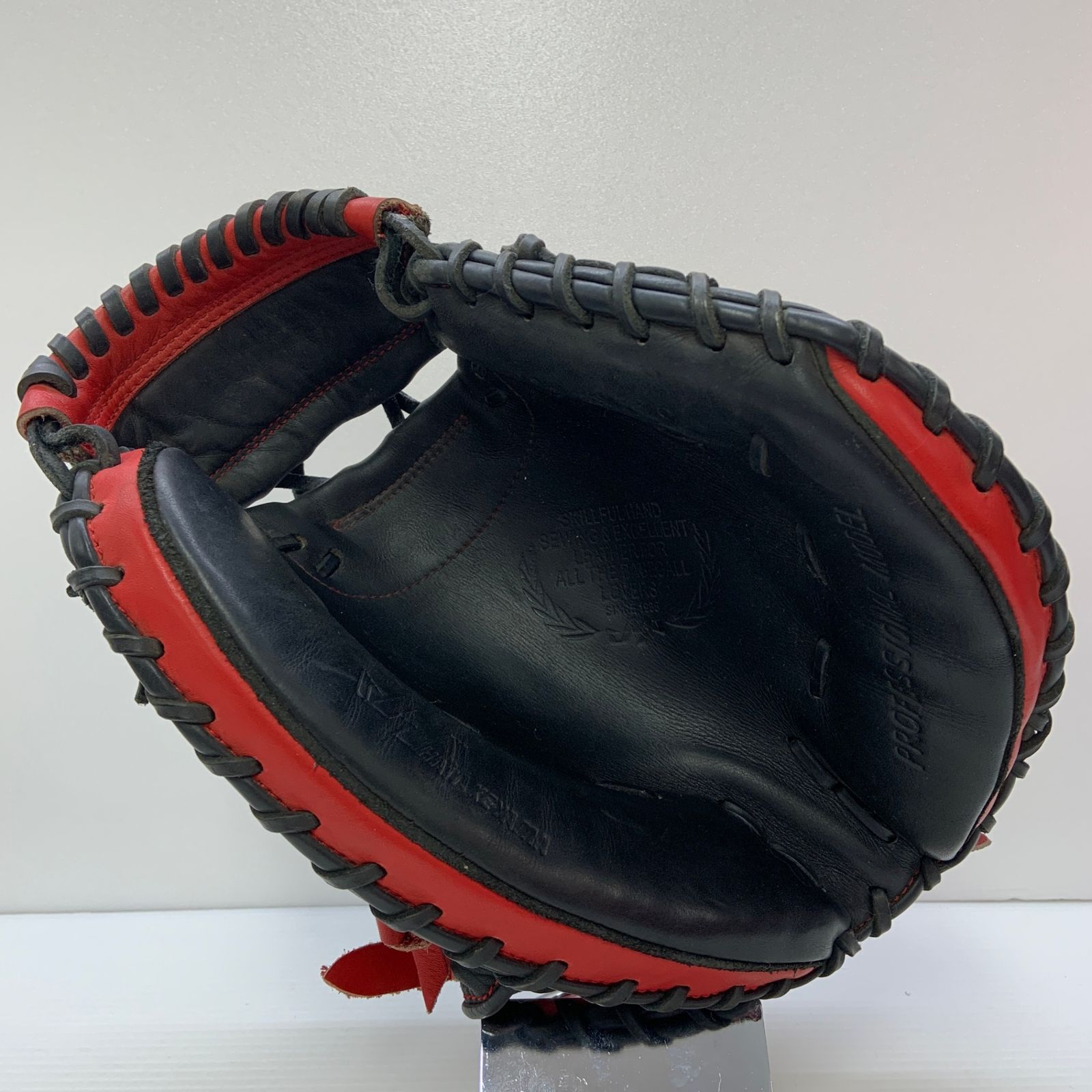 キャッチャーミット 捕手