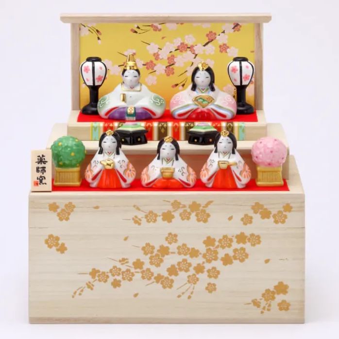 ひな祭り 桃の節句 貝合わせ 創作ちりめん人形 平安装束 ドールハウス