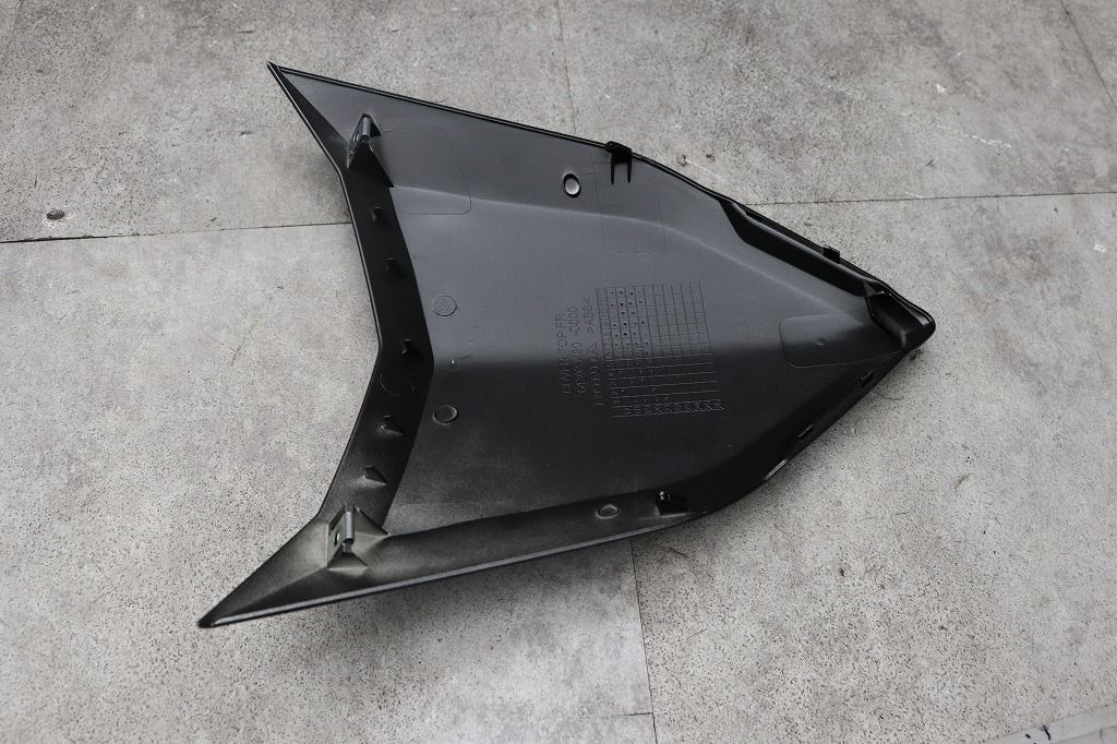 ホンダ 純正 新品 RX125Fi フロントカバートップ 64303-K80-C00ZC