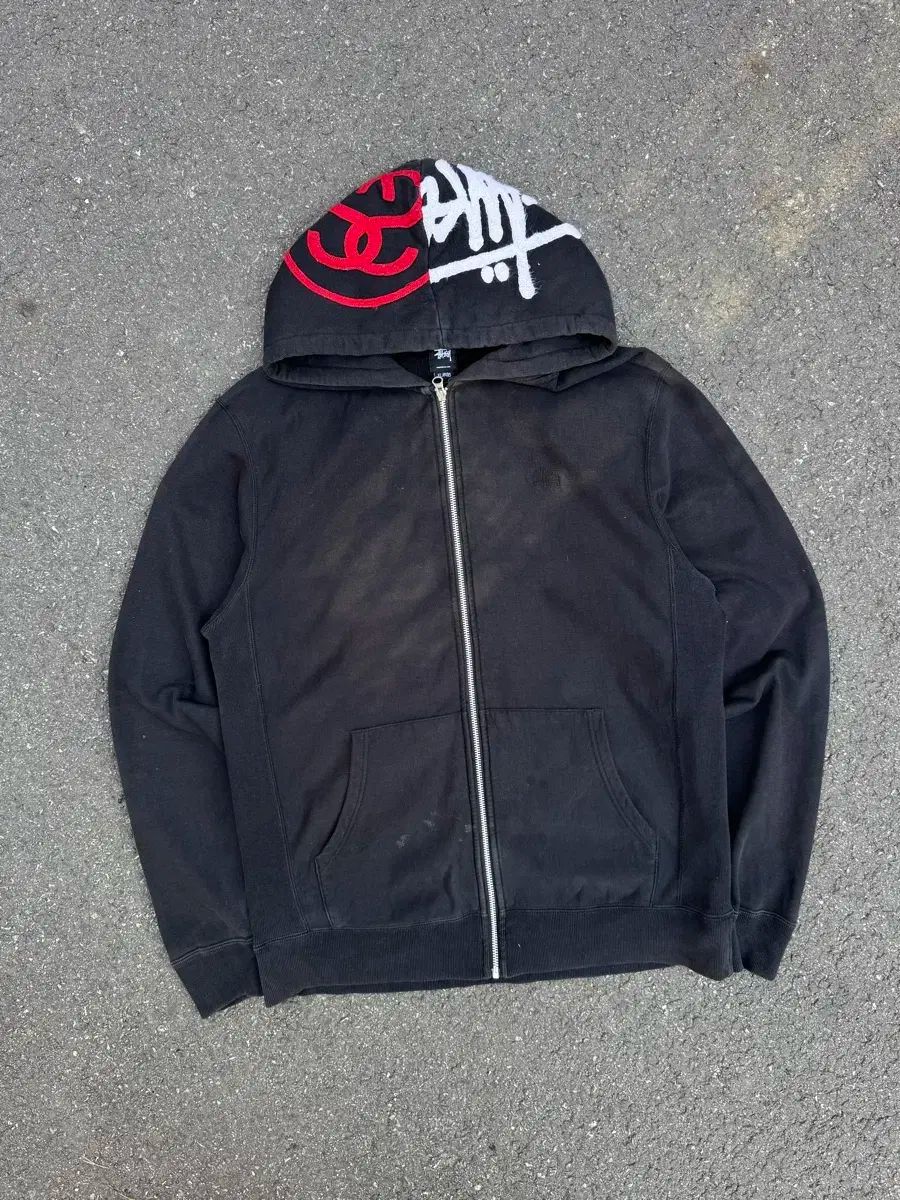 STUSSY ステューシー ストックロゴ 黒 フード付き ジップアップパーカー