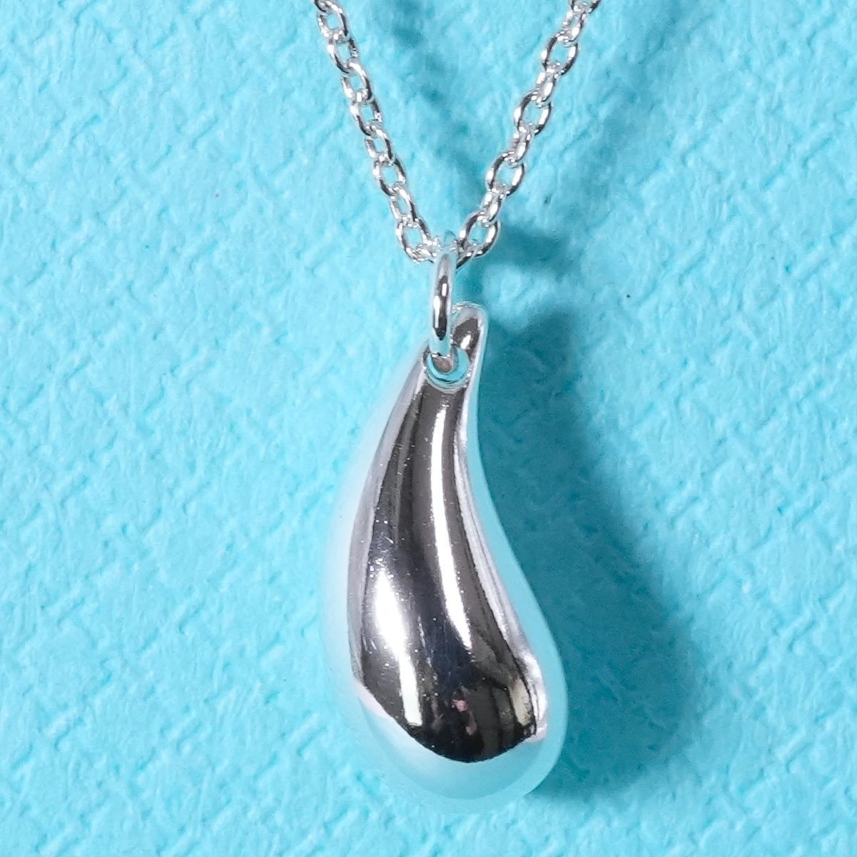 極美品 ティファニー ティアドロップ ネックレス シルバー/25-1594S