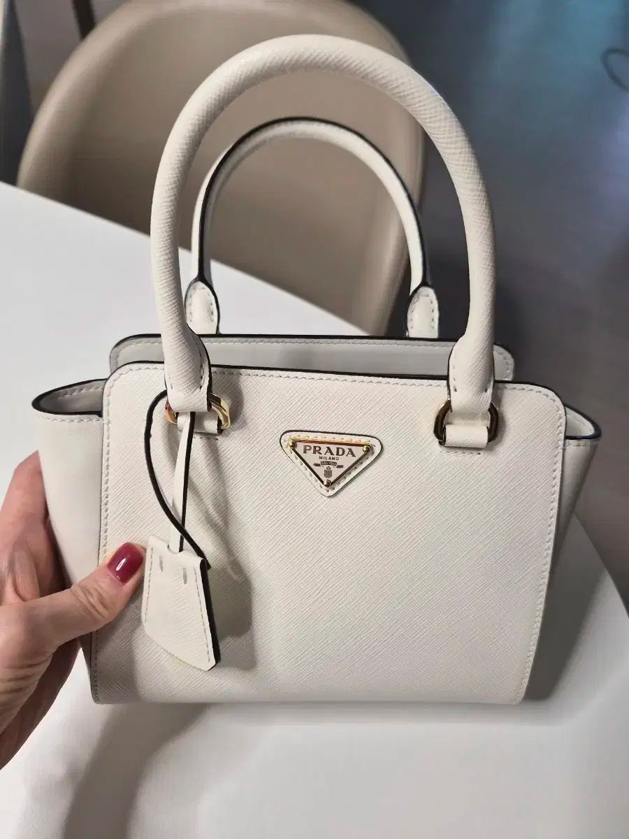 ほぼ PRADA トゥーウェイ バッグ スモール