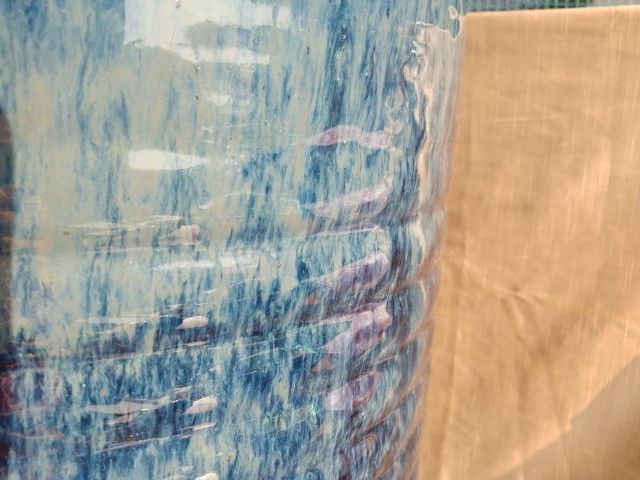 底が真ん中 補修あり
