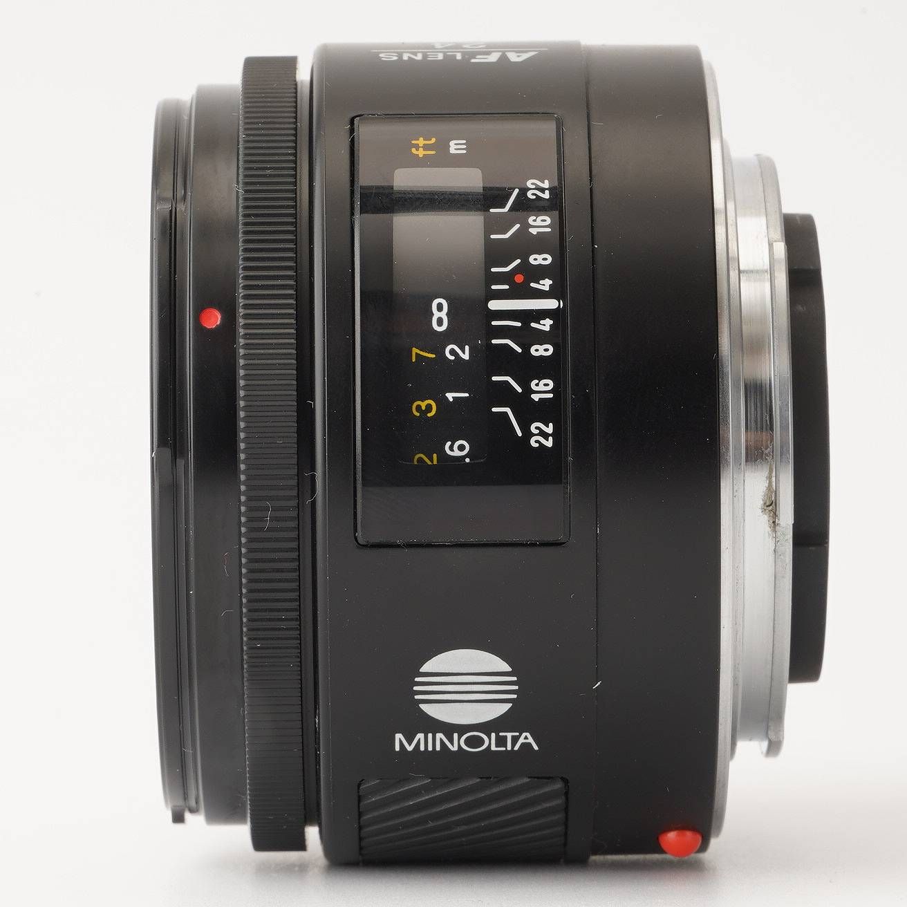 24mm F2.8