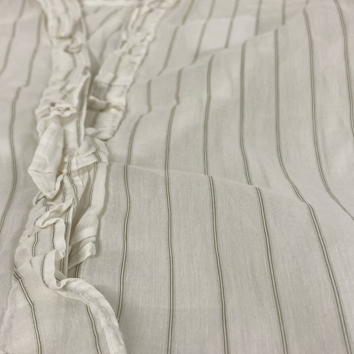 MARGARET HOWELL フリル付きシャツ サイズ1 グレー マーガレットハウエル ダブルラッフルフリルカラーブラウス Ⅰ グレー