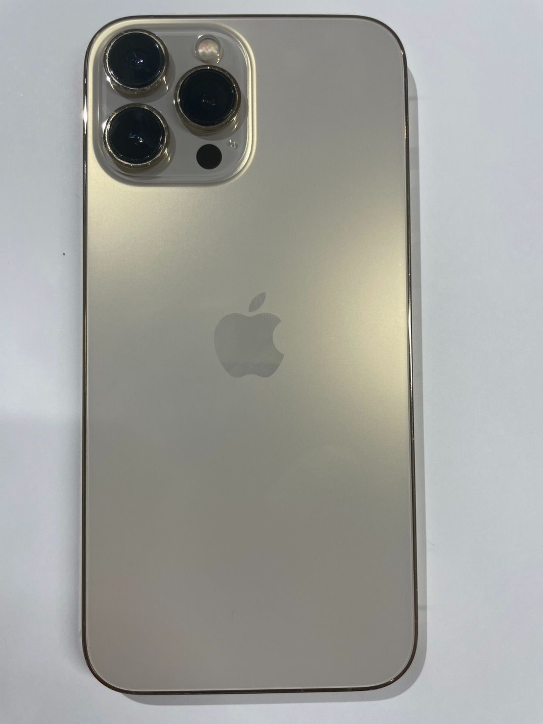 【ദ്ദി ˃ ᵕ ˂ )様専用】【セール品】Apple iPhone13ProMAX MLJ63J/A A2641 ゴールド 128GB