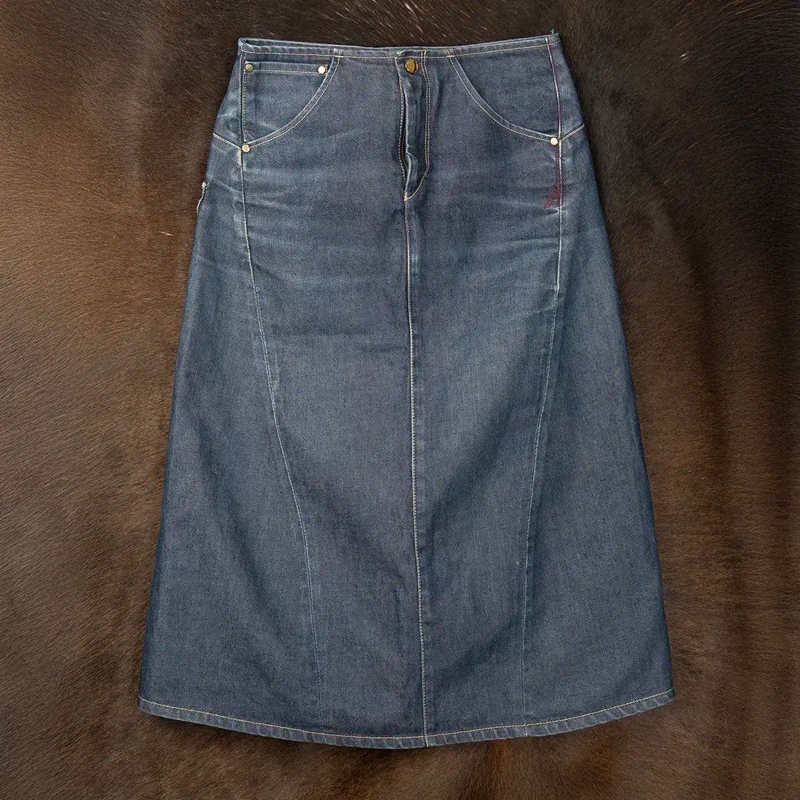 27 00s LEVI S リーバイス エンジニアドチーム デニム ロング スカート WB ー 41