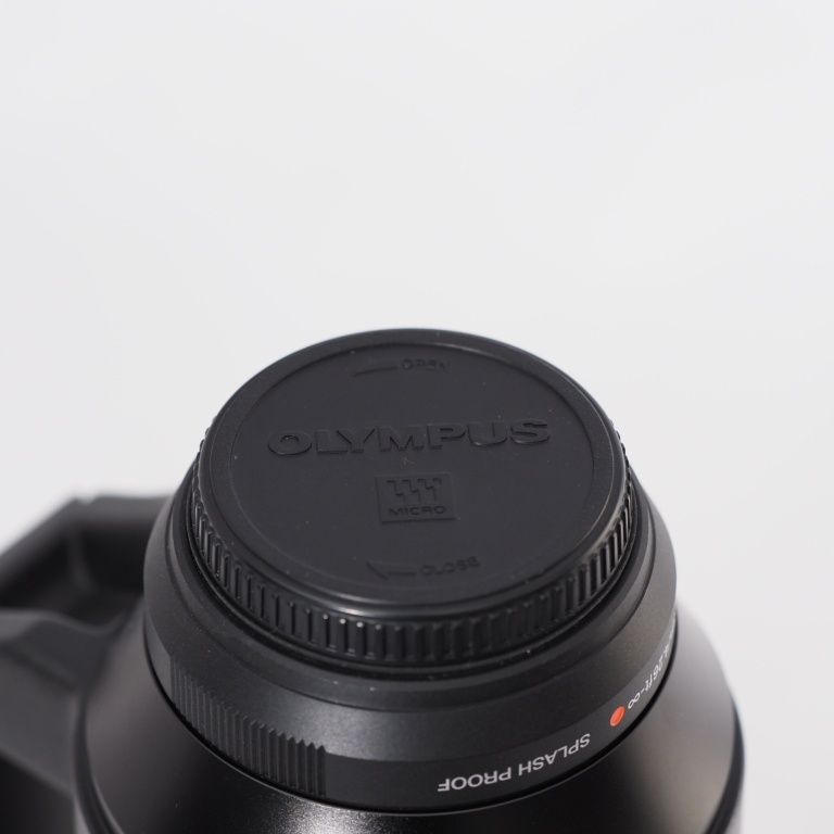 OM SYSTEM M.ZUIKO DIGITAL ED 100-400mm F5.0-6.3 IS II 2型 マイクロ