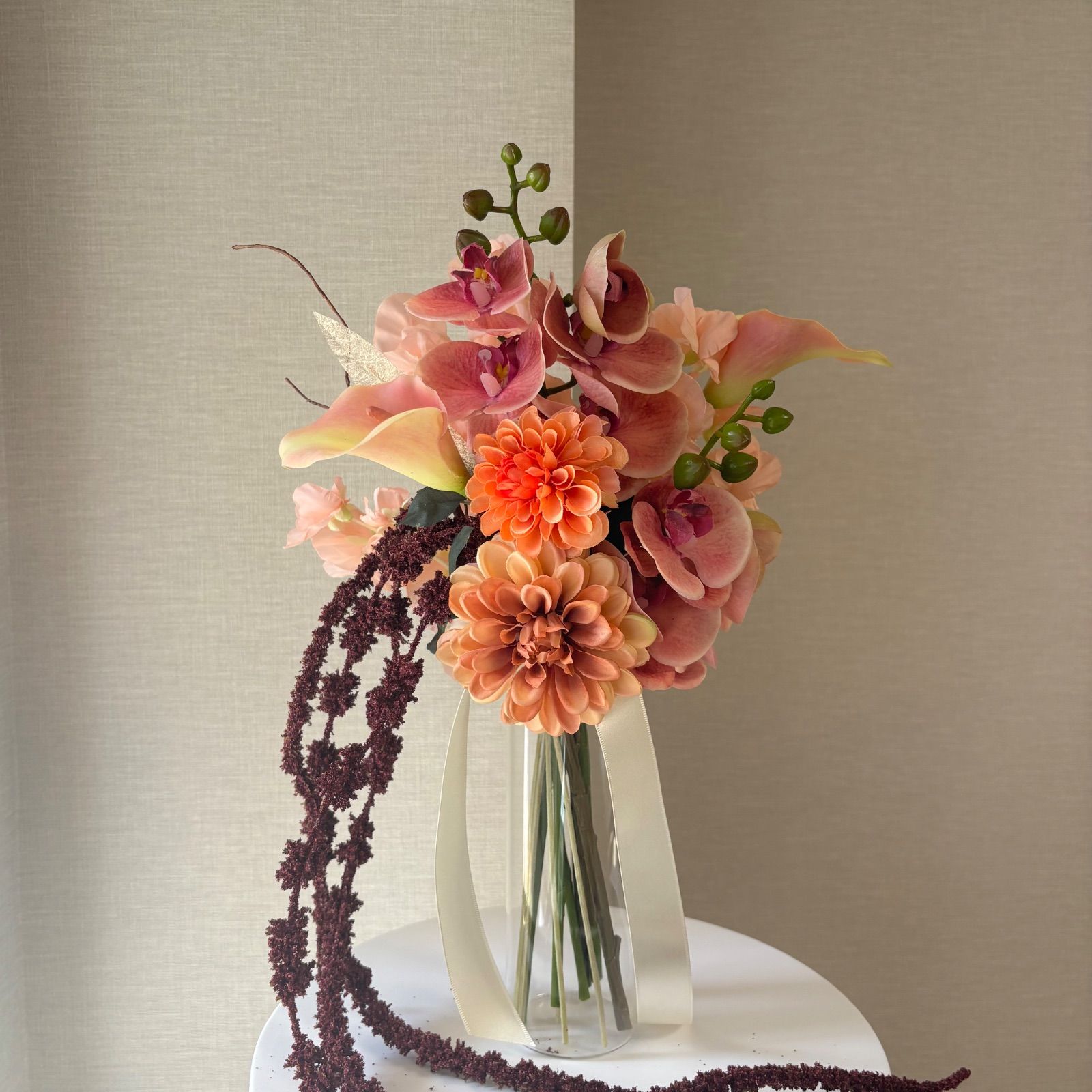 ウェディングブーケ 造花　アーティシャルフラワー　ブートニア付き ウェディング アーティフィシャルフラワーブーケ ラコッタ ブートニア