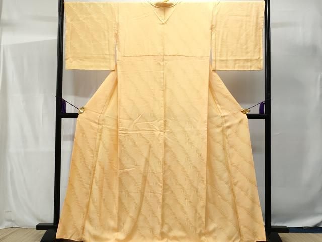 平和屋着物▽上質な色無地　単衣　吉祥地紋　枯草色　正絹　逸品　AAAZ1689fy 平和屋着物▽上質な色無地 単衣 吉祥地紋 枯草色 正絹 逸品