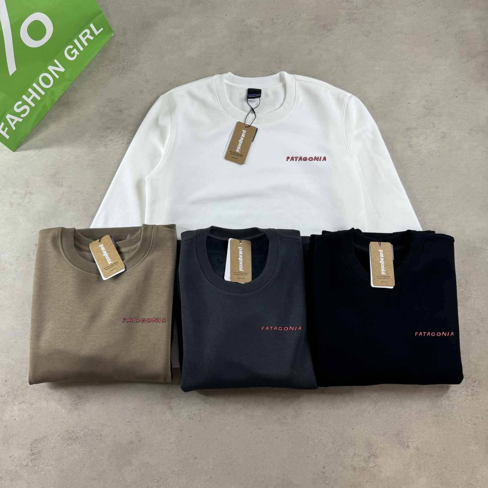 Patagoniaパタゴニア24秋冬新作ハワイ限定クルーネック中わた入り 