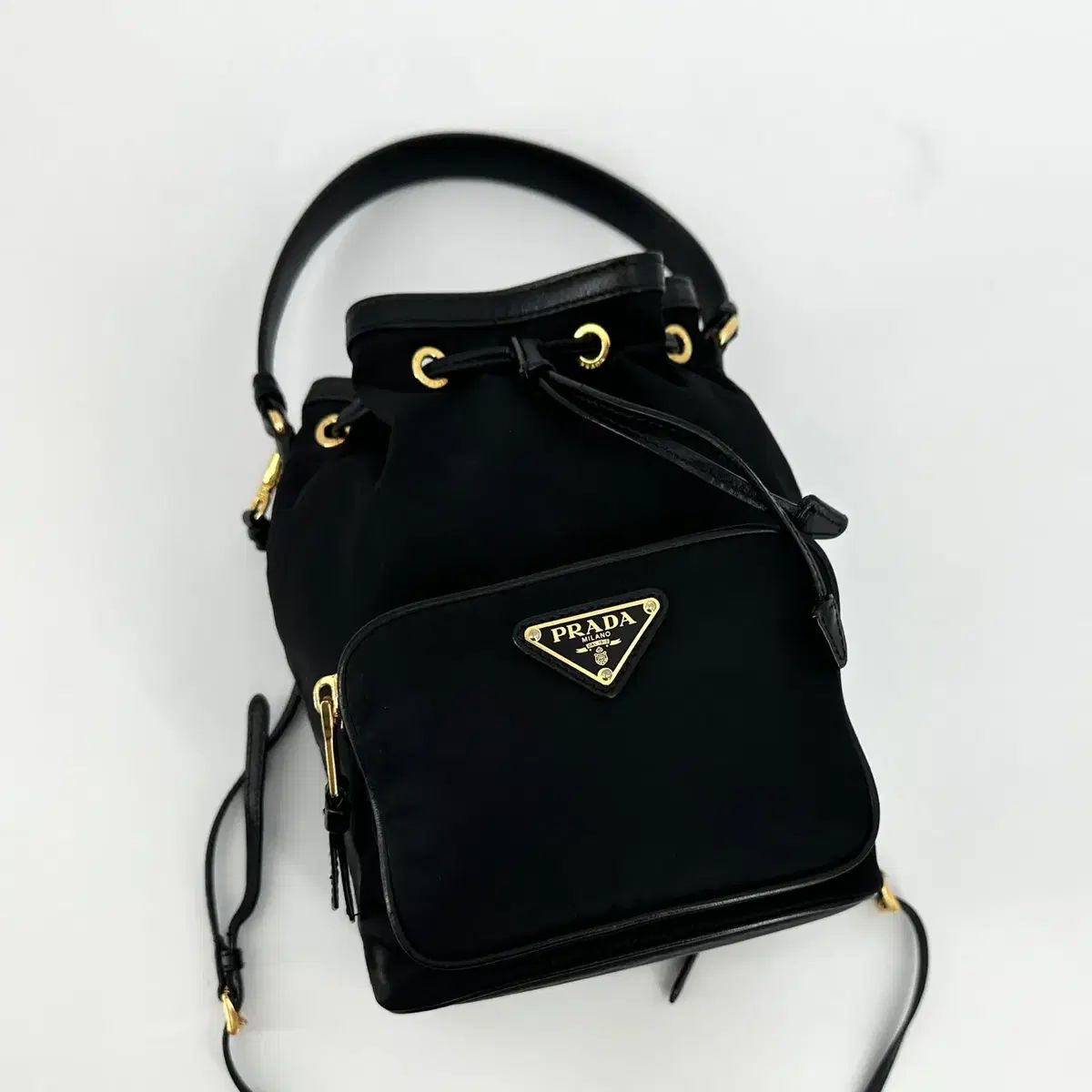 PRADA プラダ