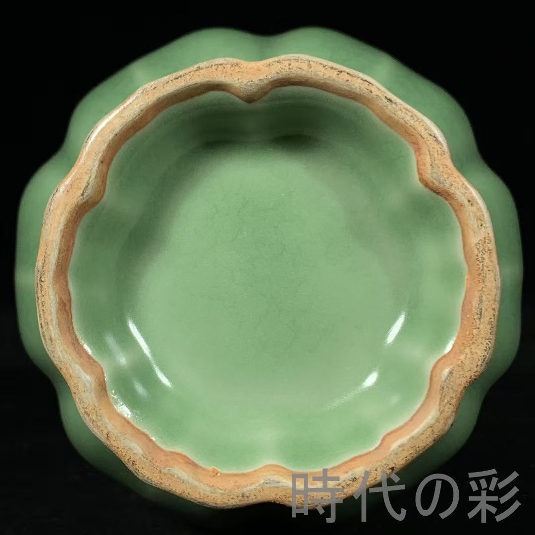 中国古美術 宋代 龍泉窯 梅子青釉 瓜形瓶 花瓶 文房置物 茶道具 青磁