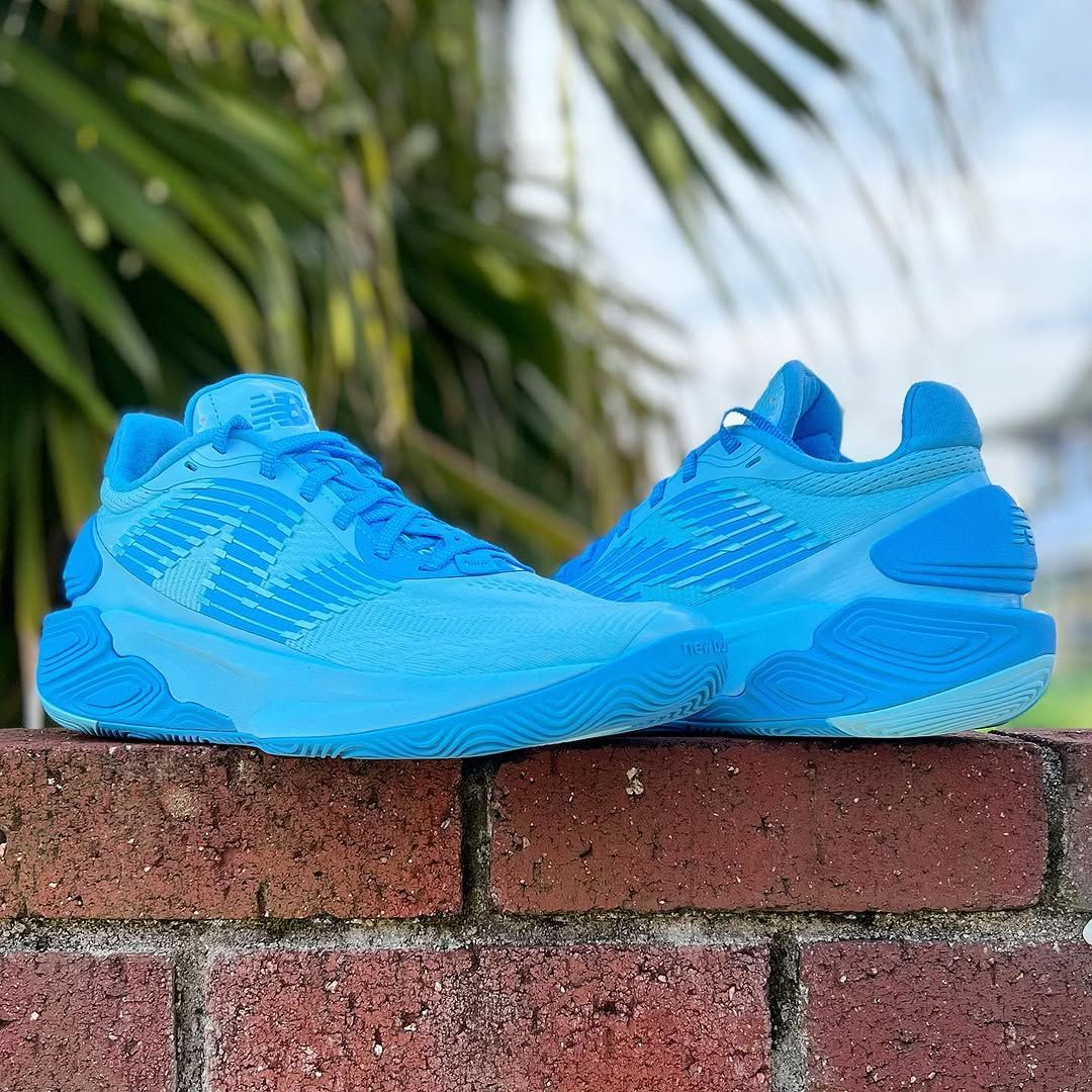 シューズ(男性用) NEW BALANCE TWO WXY V5 highlighter blue New Balance Two Wxy v5 Highlighter Blue BB2WYEB5 NewBalance