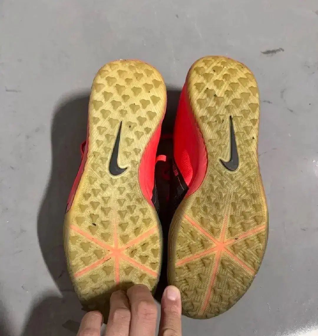 ウルトラ ウルトラ