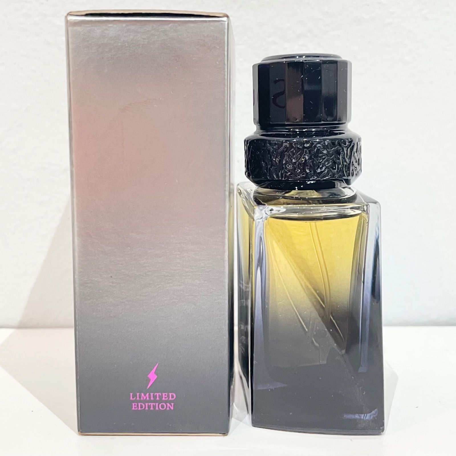 719527 サムライ フィベロック オードトワレ 30ml SAMOURAI