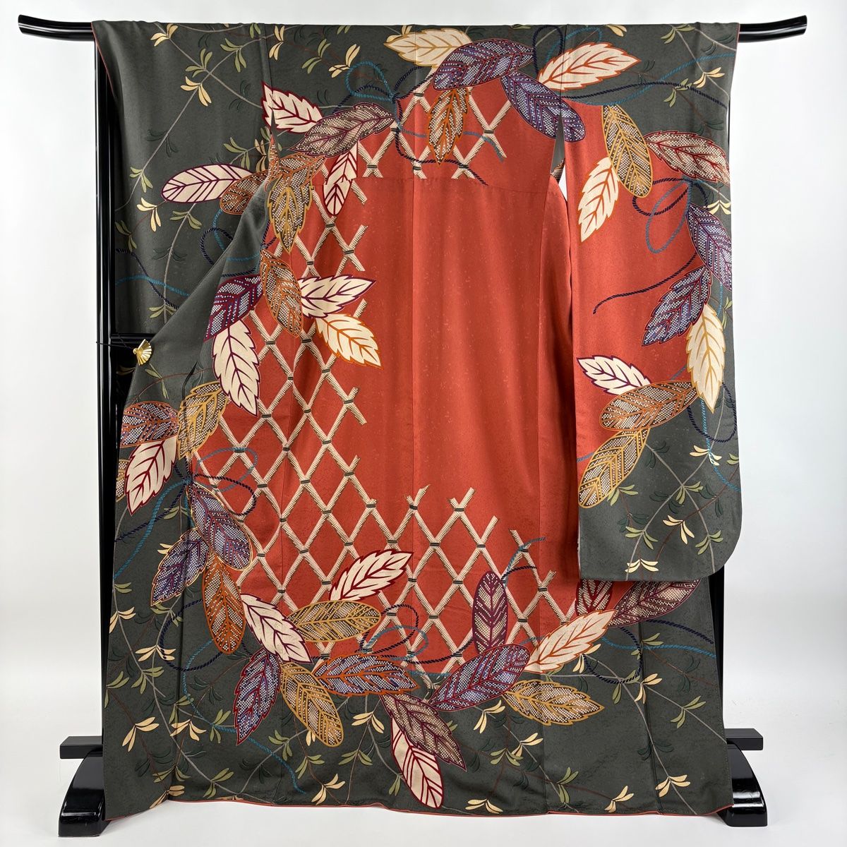 さよっち☆袋帯のみ☆振袖フルセット(9点)・三つ紋刺繍・色無地振袖・比翼仕 夏・絽】墨黒色 千鳥と網干文 刺繍 縦絽附下 と 白地 銀糸入り