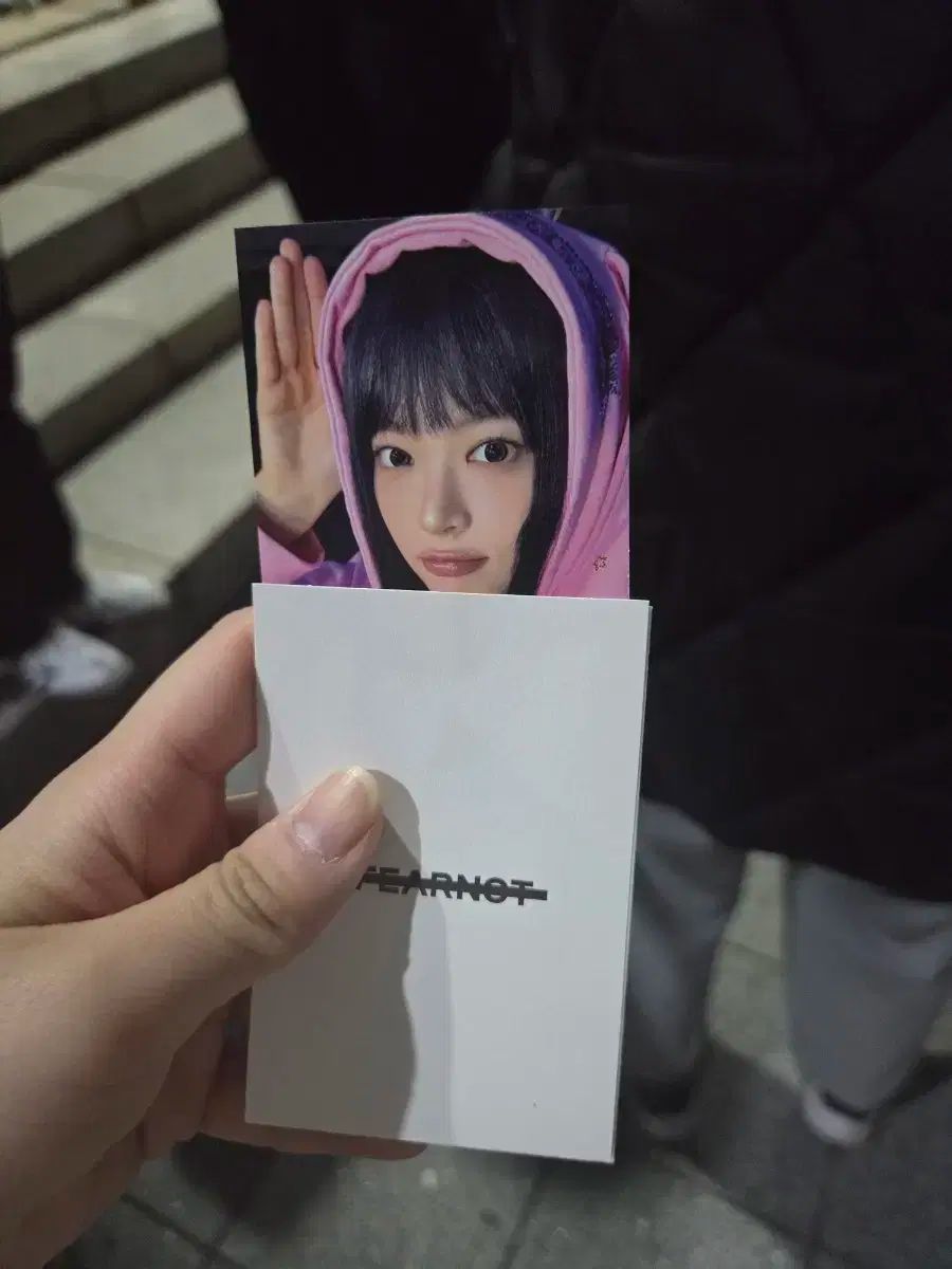 【希少】ルセラフィム ウンチェ 公開放送 サノク トレカ antifragile LE SSERAFIM（ルセラフィム・ルセラ）ホン・ウンチェ(HONG EUNCHAE