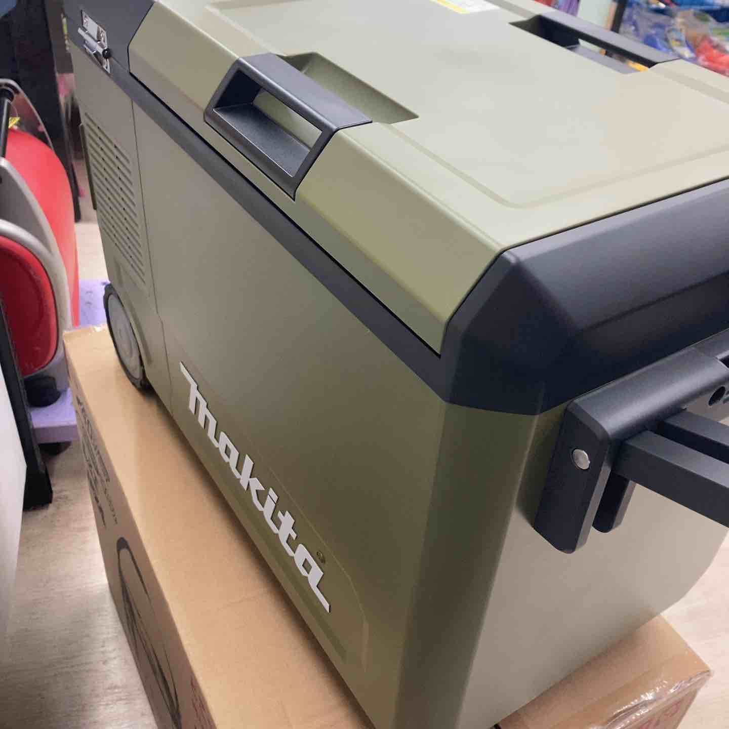 マキタ makita