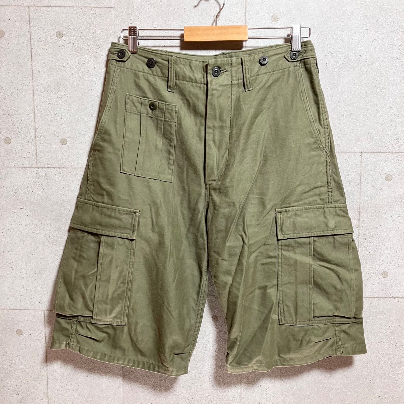 ナイジェルケーボン　ショーツ ナイジェル・ケーボンMAN ⁄ アーミーカーゴショーツ ⁄ ARMY CARGO SHORT