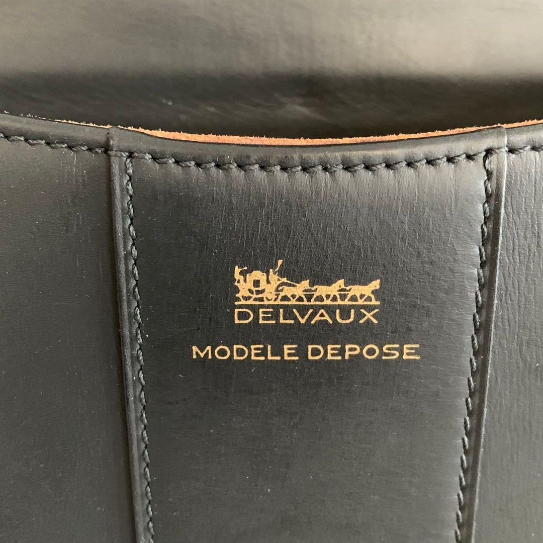 本物の DEPOSE MODELE DELVAUX デルボー ヴィンテージ ブリヨンMM 牛革