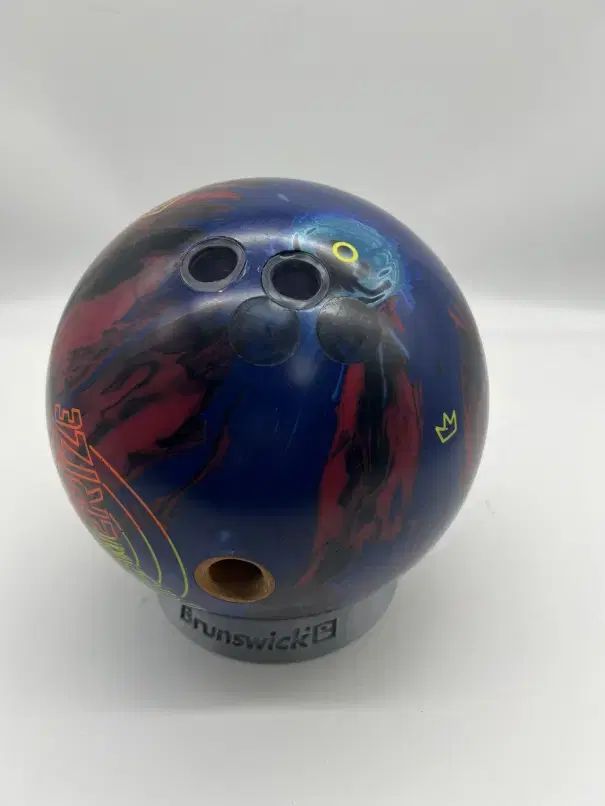 BRUNSWICK ブランズウィック THURSDAY S CHILD MESS Ver. 15p 15パウンド ボーリング